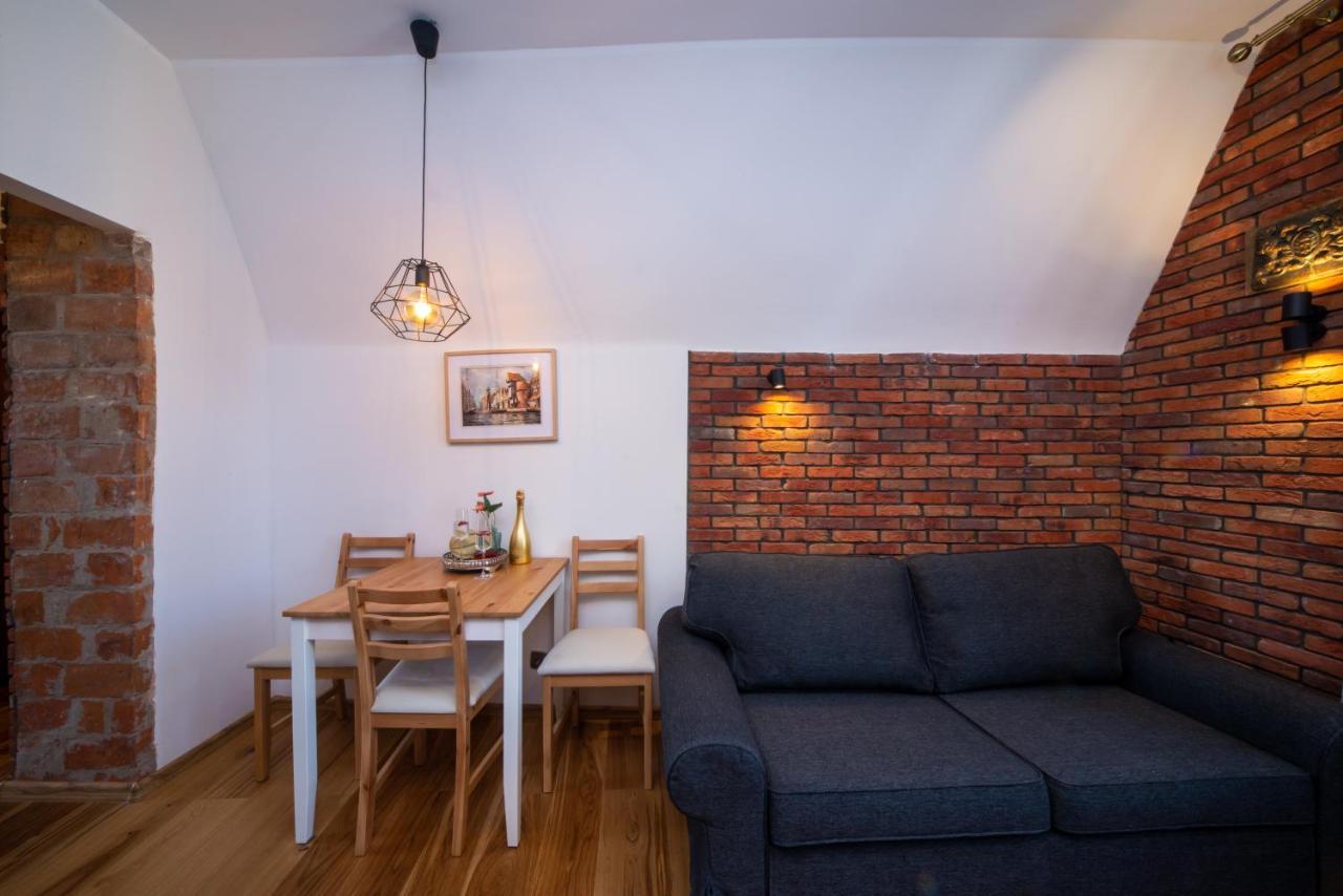 Maya'S Flats 72 - Unique Attic In The Old City Of 그단스크 외부 사진