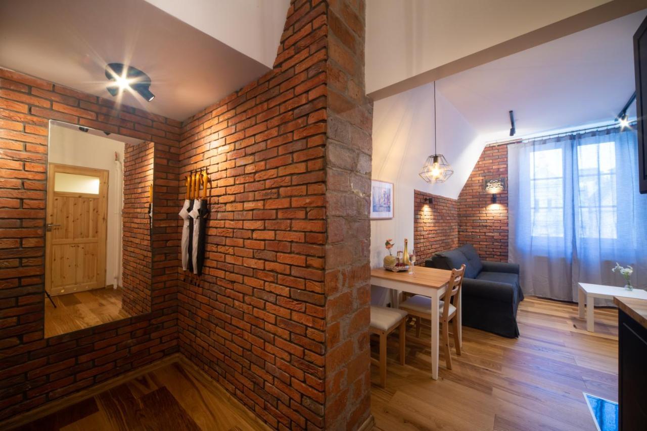 Maya'S Flats 72 - Unique Attic In The Old City Of 그단스크 외부 사진